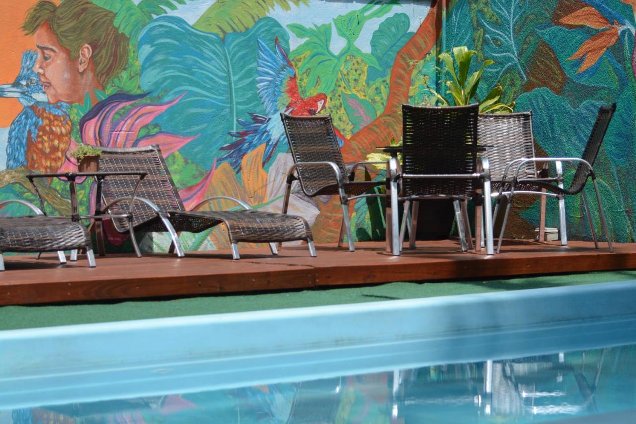 Oceanic Hostel Balneario Camboriu Exterior foto