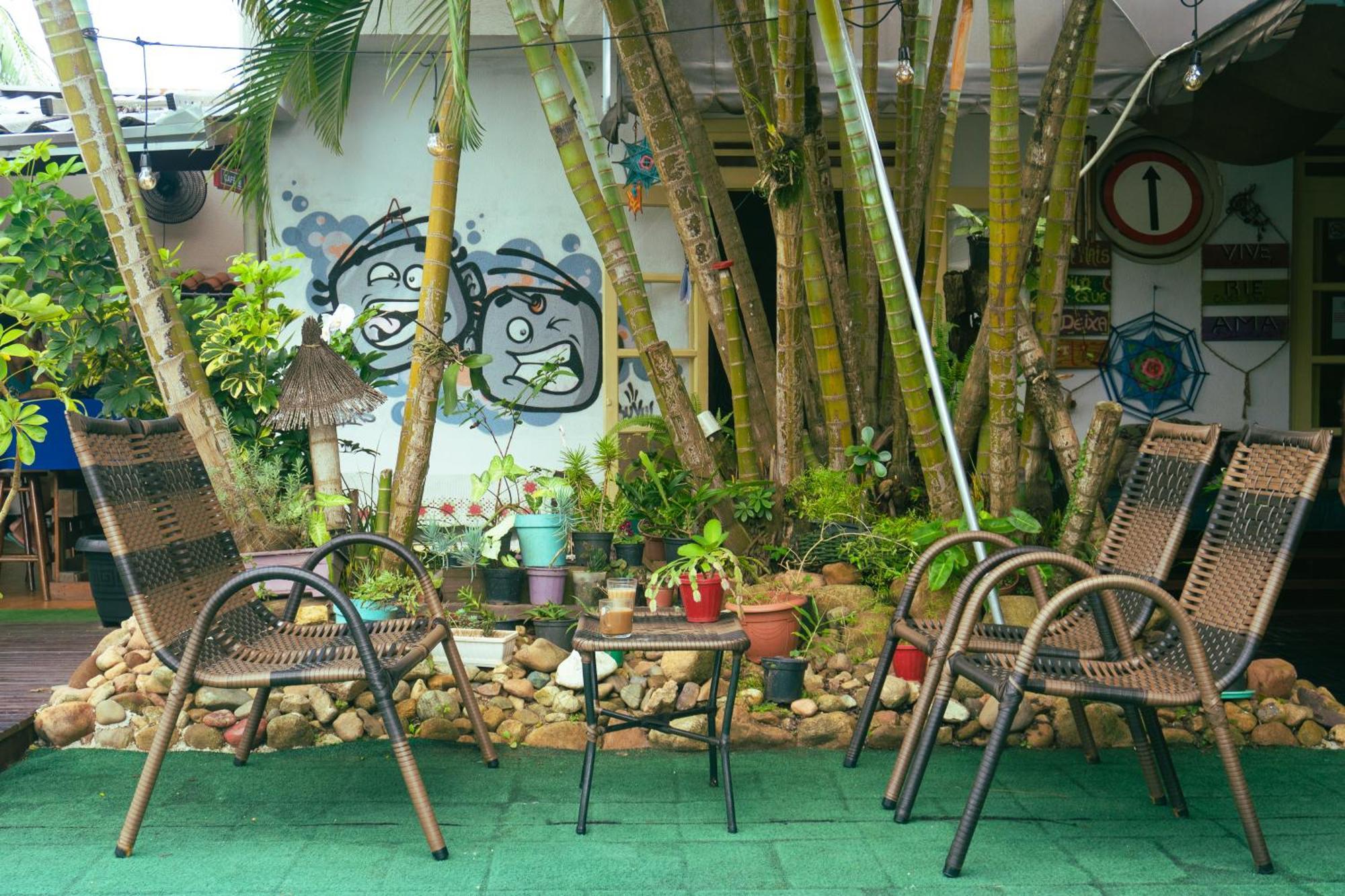 Oceanic Hostel Balneario Camboriu Exterior foto