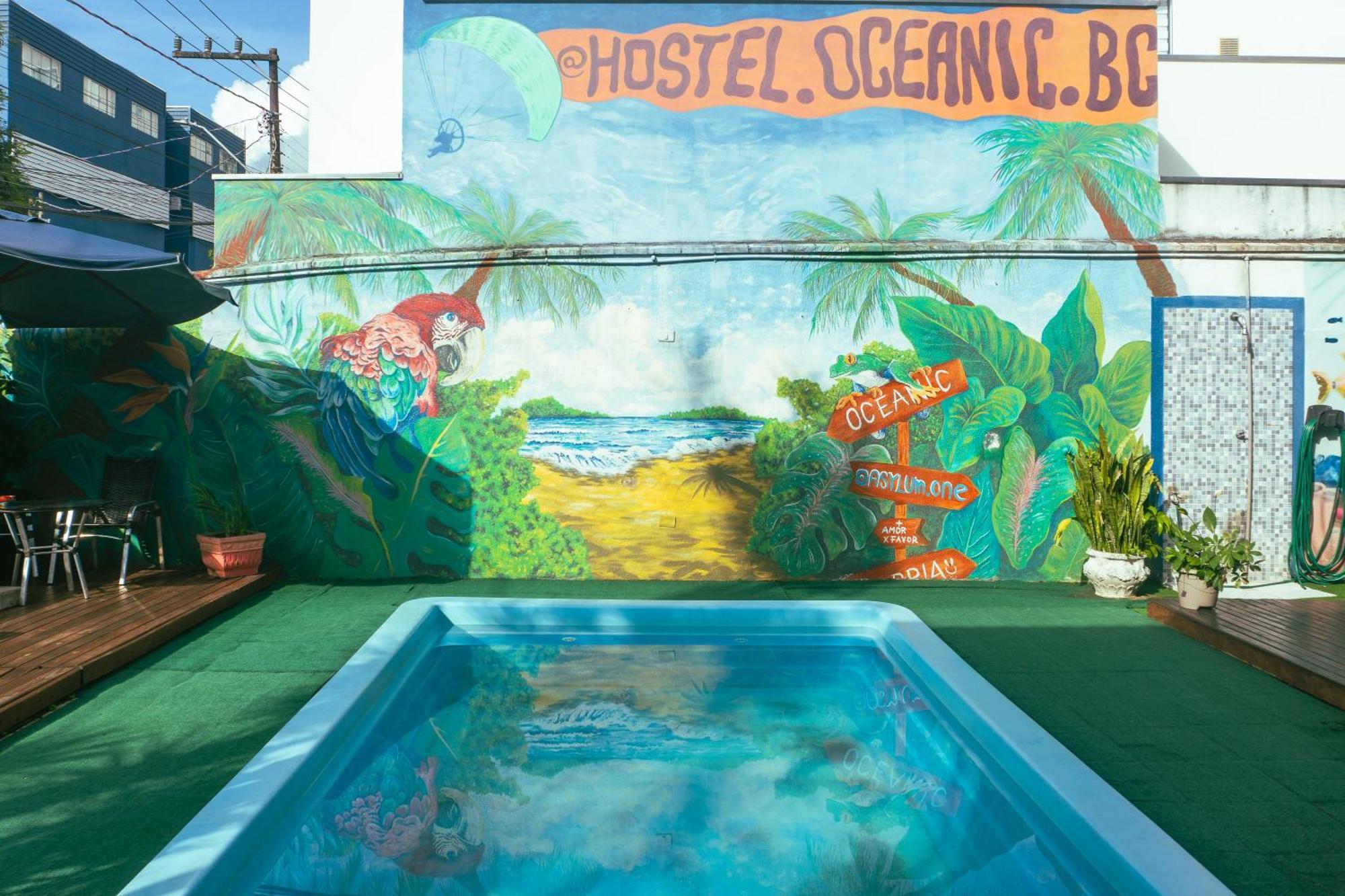 Oceanic Hostel Balneario Camboriu Exterior foto