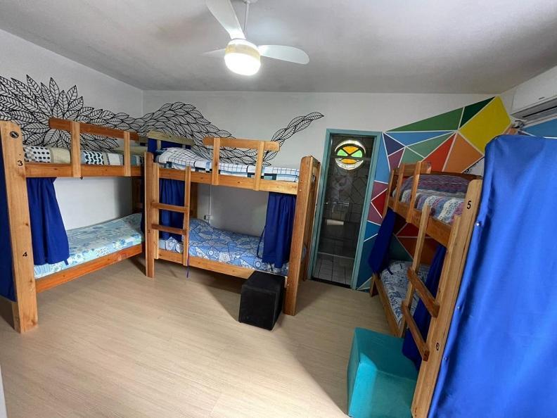 Oceanic Hostel Balneario Camboriu Exterior foto